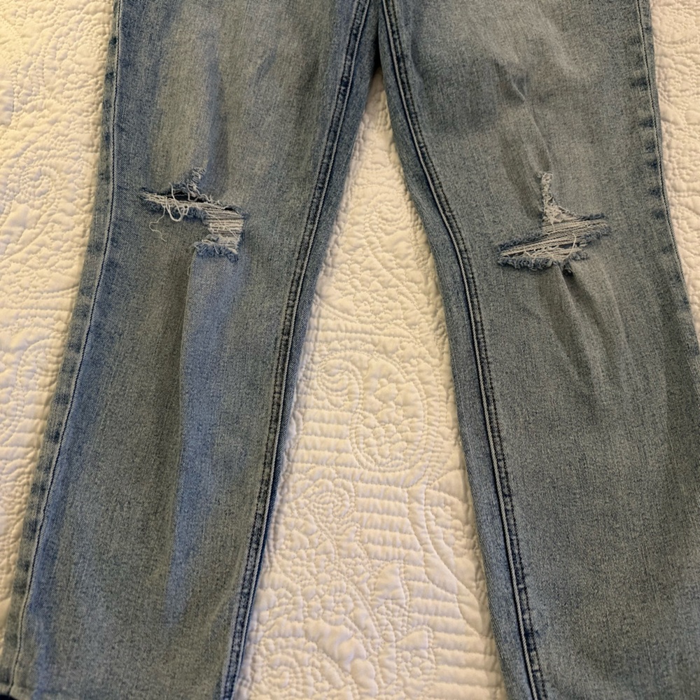 Kut from the Kloth Light Blue Distressed Straight Leg Jeans - Picture 2 of 7